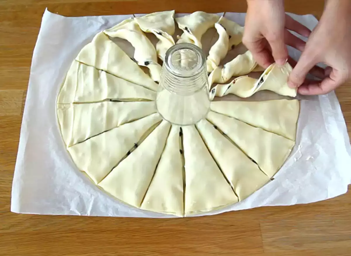 4. Sol - Skäret som lyser i mitten av bordet