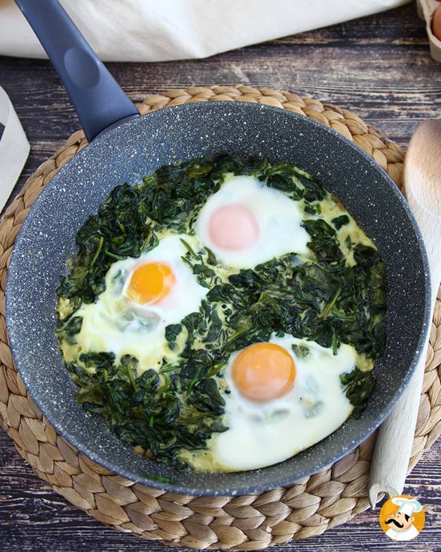 Krämig spenat med ägg
