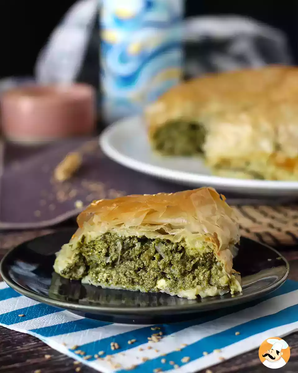 Grekisk tårta med spenat och fetaost (spanakopita)