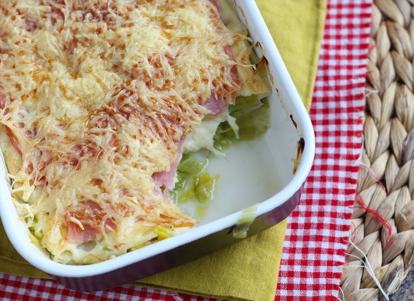 9. Gratin av purjolök, skinka och ost