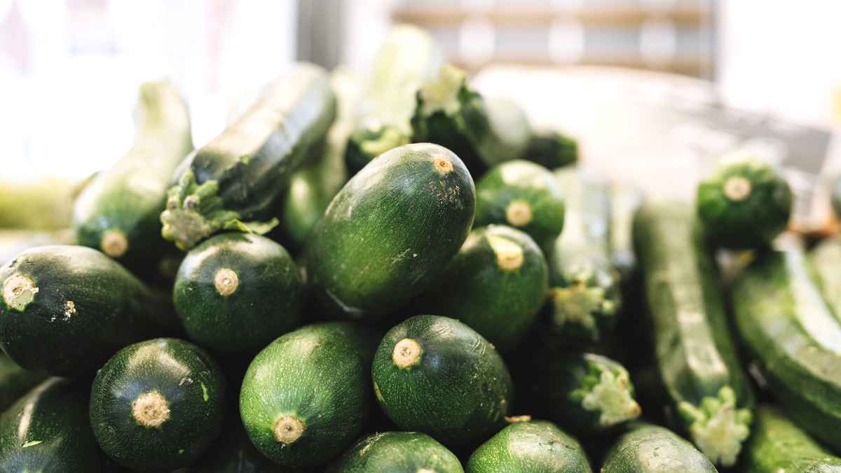 Bittra zucchini? Upptäck nu 5 säkra knep för att göra din maträtt perfekt!