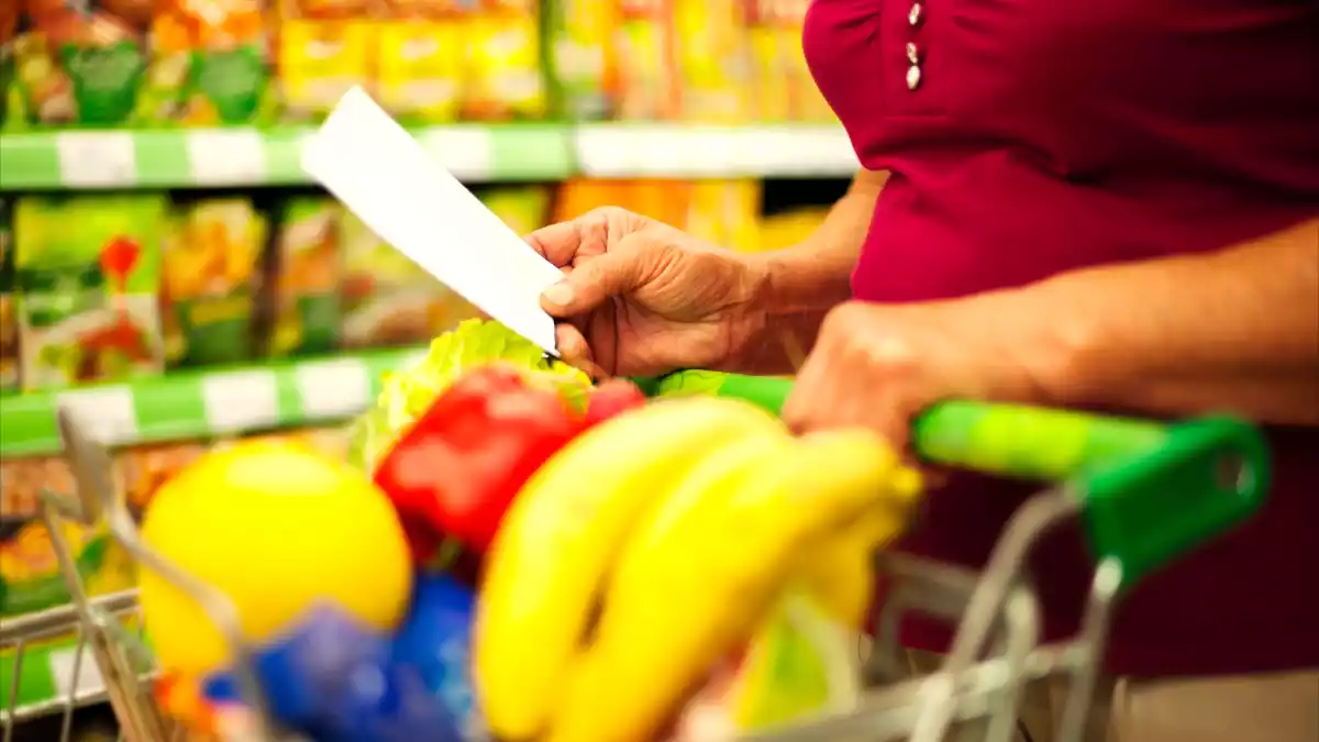 Den billiga ingrediensen som rensar tarmarna mer än detoxjuice!