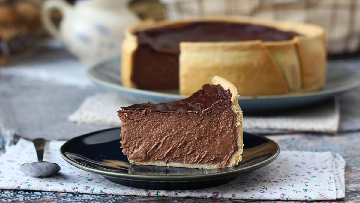 Är du osäker på vad du ska göra med överblivna påskägg? Här är 6 oemotståndliga recept för återvinning av choklad!