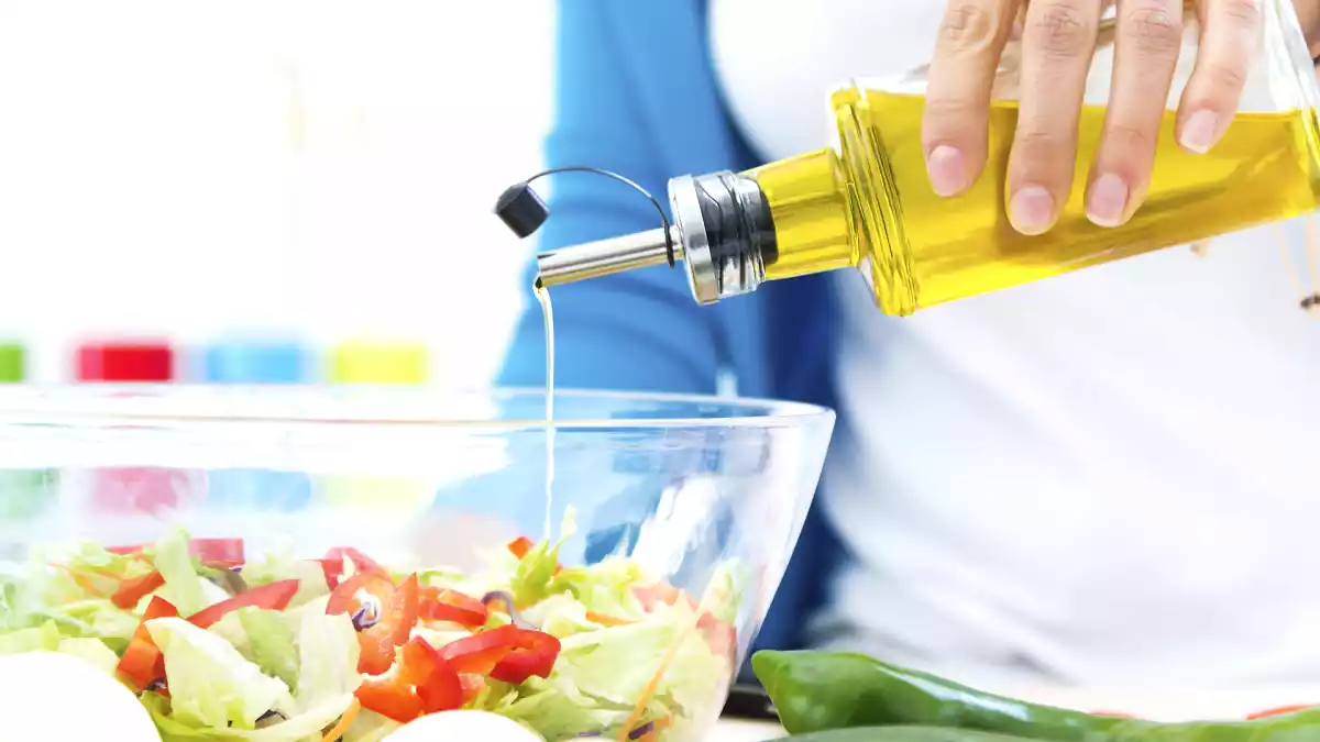 Olika typer av olivolja och hur man vet vilken man ska använda i varje recept
