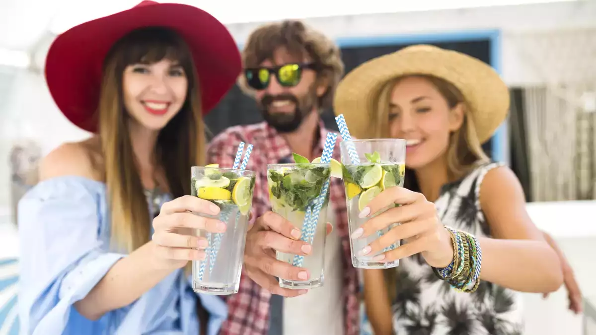 Cocktails runt om i världen: åtta sätt att skåla med en smak av plats