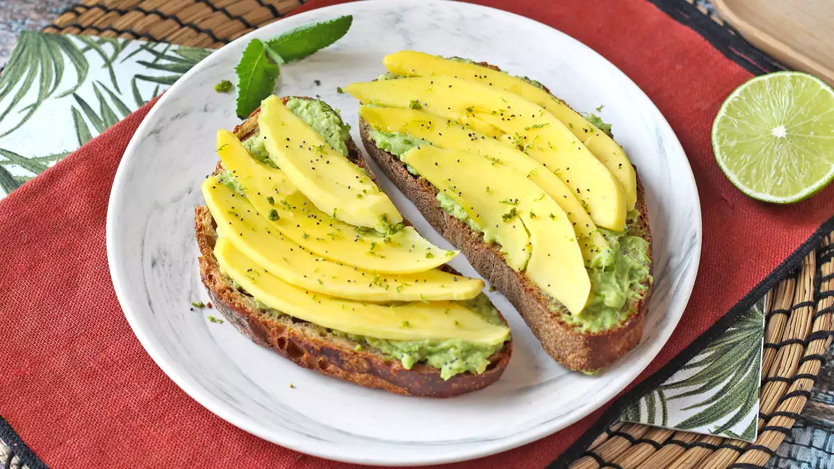 Avokado-toasten som kommer att förändra din frukost (klar på 8 minuter)