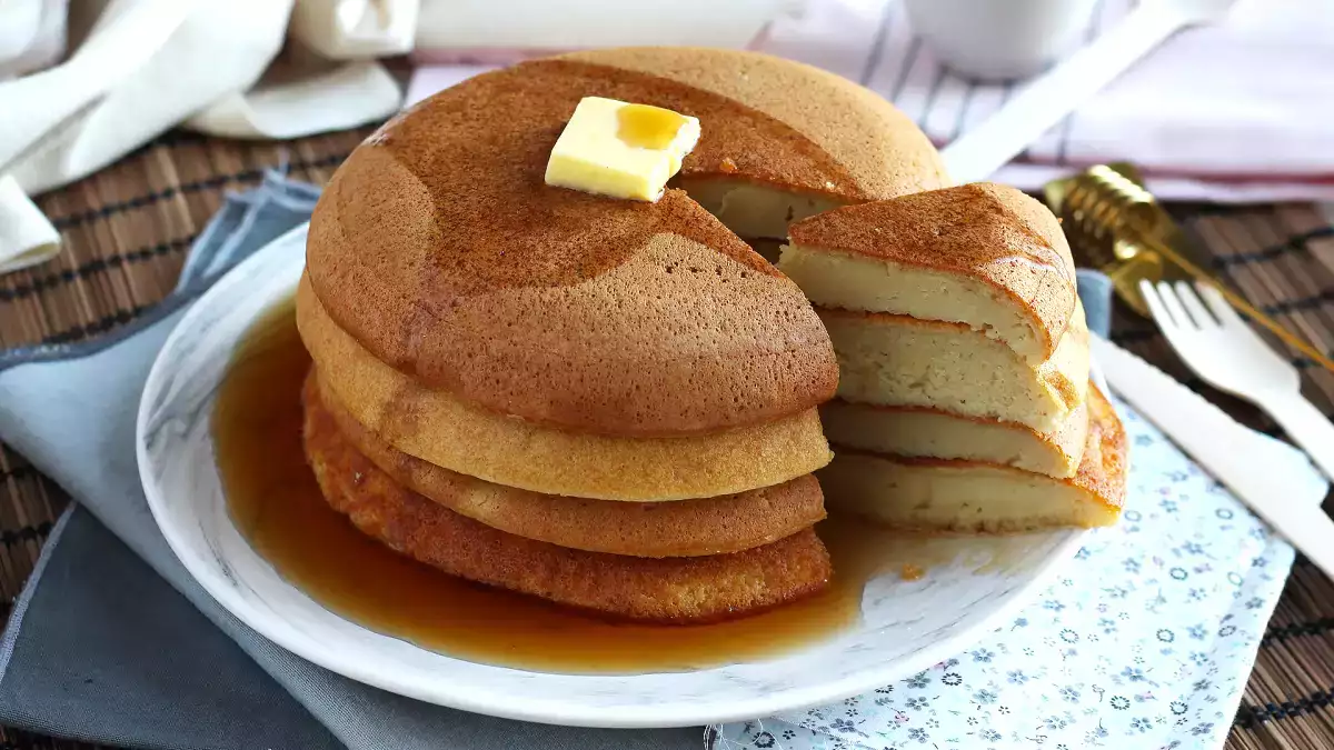 Fluffiga japanska pannkakor: det enkla receptet på pannkakor lika fluffiga som moln