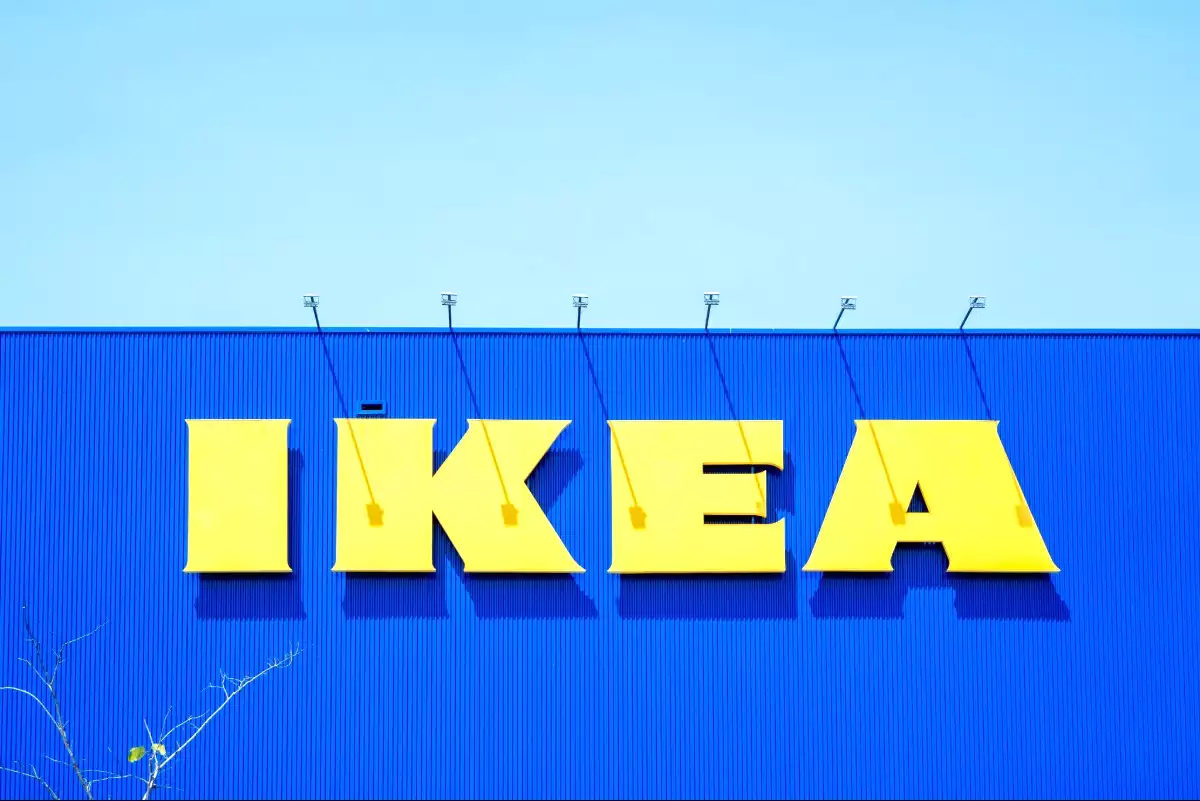 I små kök blir denna IKEA-skärbräda snabbt oumbärlig för att vinna värdefullt utrymme