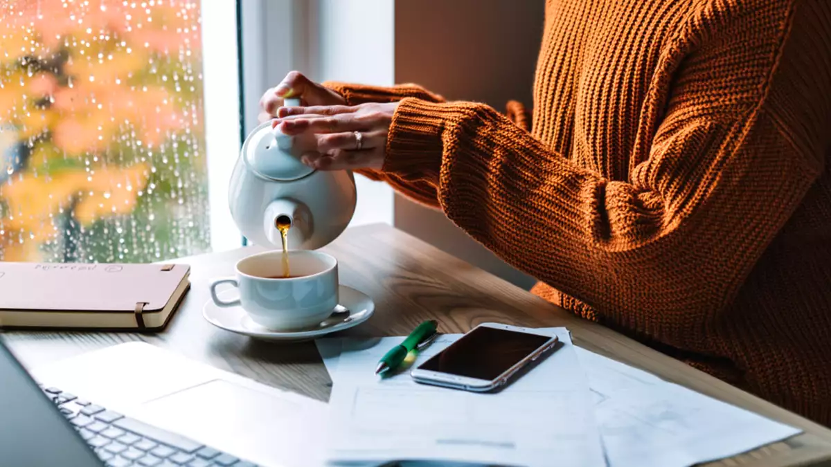 Du tror att du dricker vatten i kylan... men är te verkligen en ersättning för vatten?
