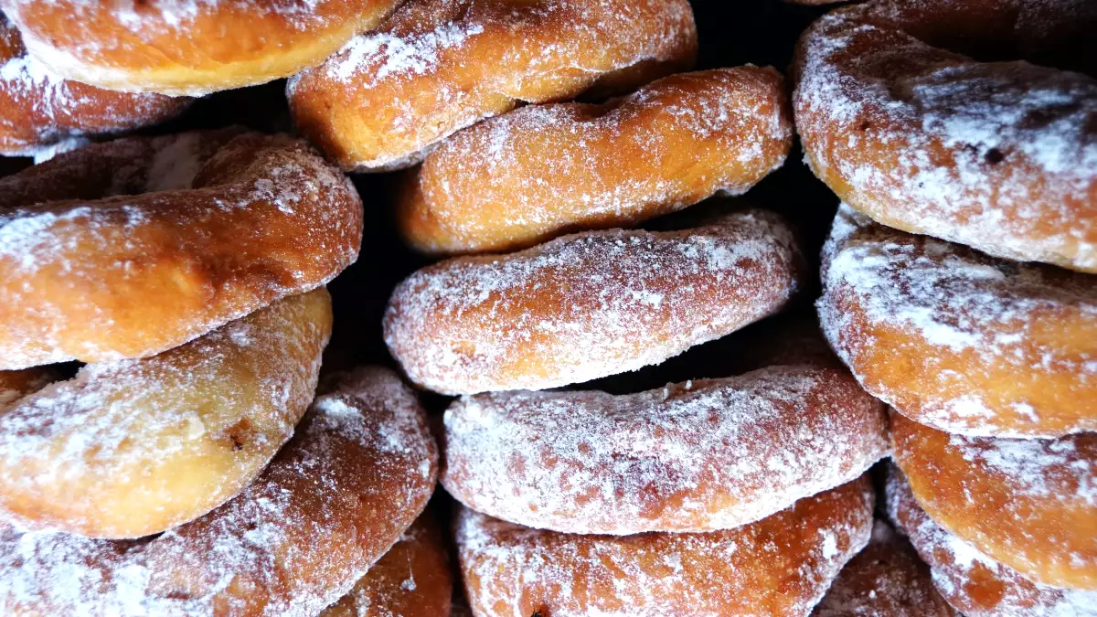 Under Mardi Gras kommer dessa 3 recept på munkar garanterat att väcka sensation