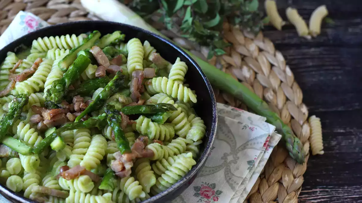 Vad man ska laga i mars: 10 enkla och överraskande säsongsbetonade recept för veckomenyn