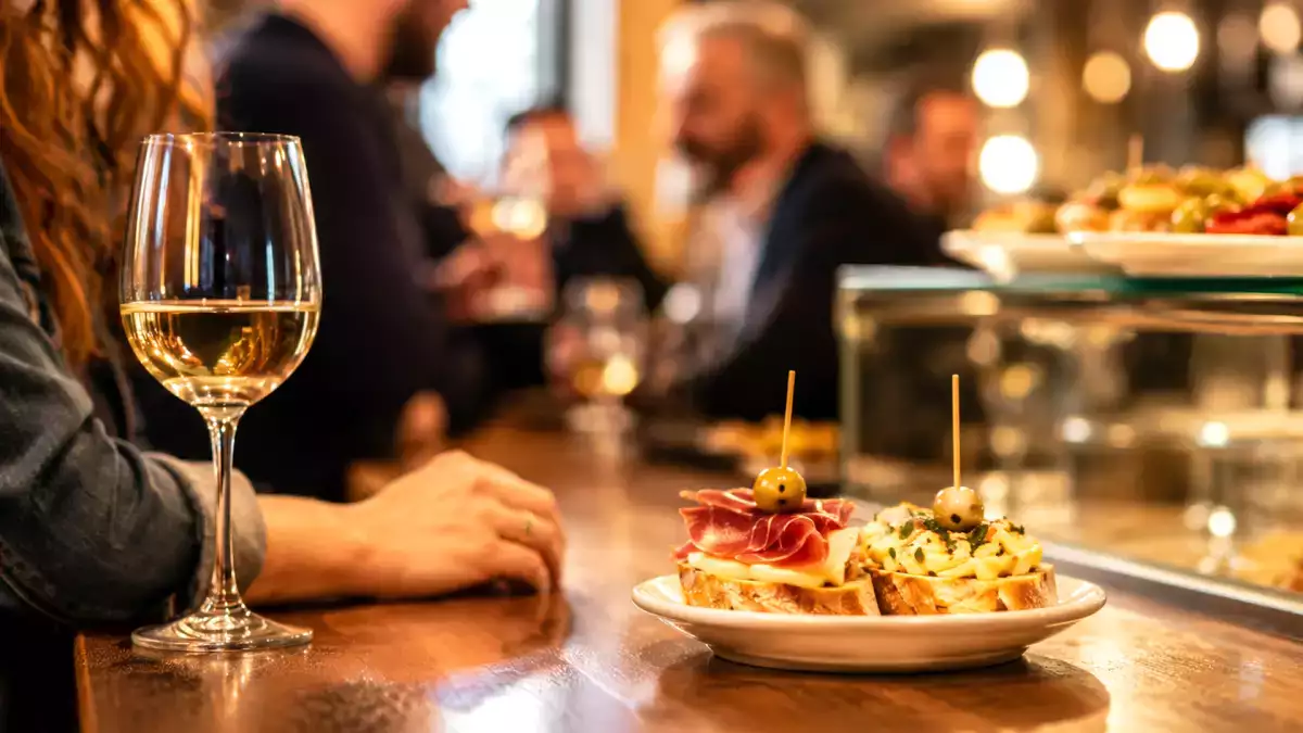 Tapans ursprung: En liten maträtt för en stor historia