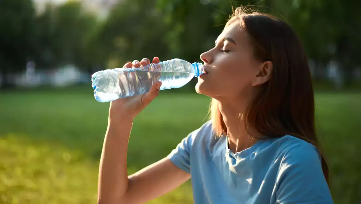 Plastflaskor: Ska vi verkligen sluta återanvända dem? Vad du behöver veta