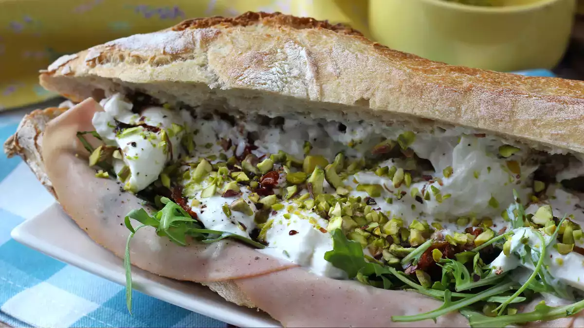 Mortadella, burrata och pistagenötter: varför denna italienska kombination är så populär just nu