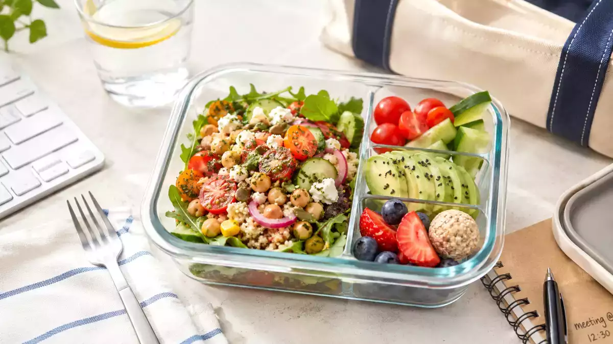Sommarlunchlåda: enkla recept att ta med till kontoret när det är varmt!