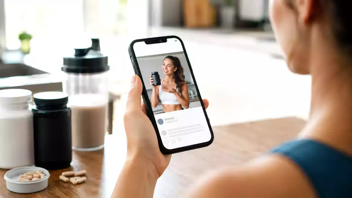 Kosttillskott på sociala medier – nästan var tredje annons har brister: här är vad du bör kontrollera innan du litar på den