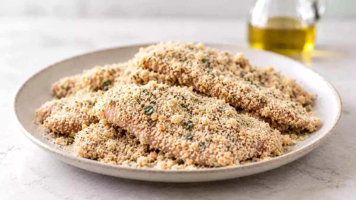 Krispig panering: vilken ska du välja till kotletter, grönsaker och fisk? En guide till olika recept