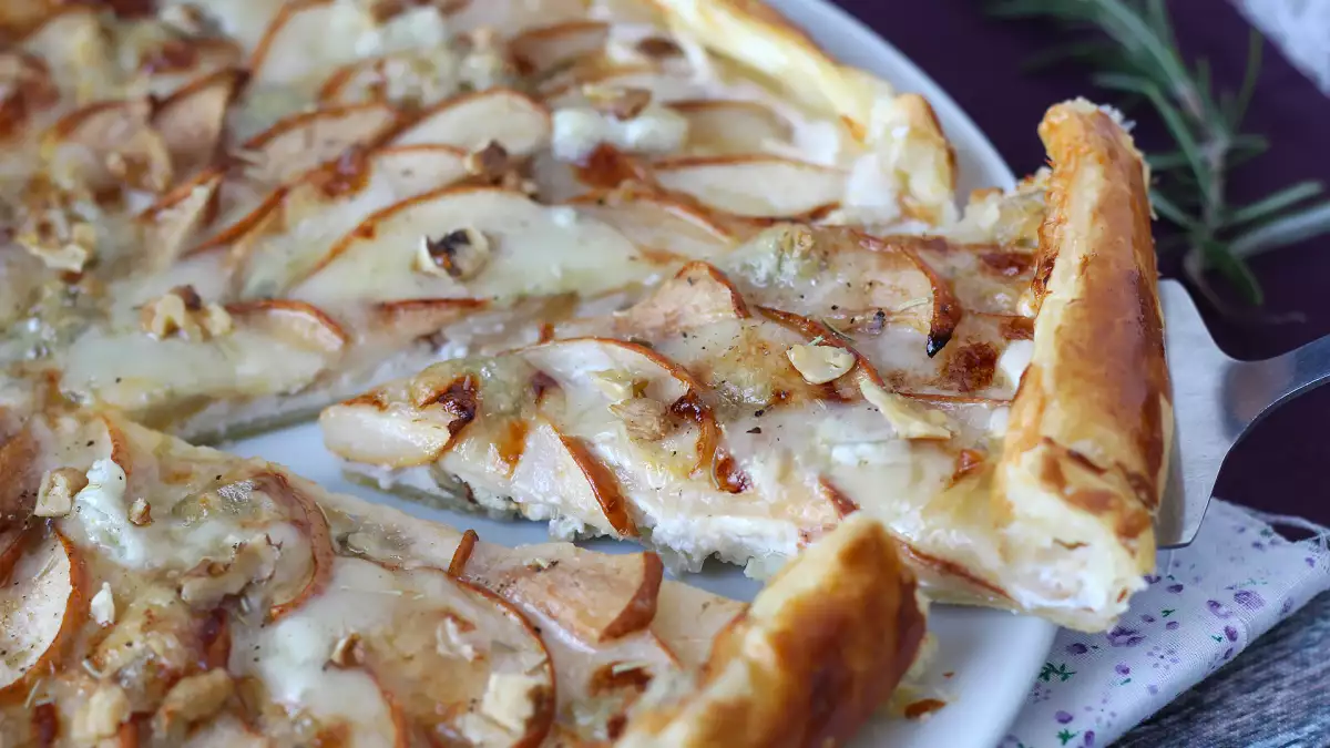 Höstpajer för svenska kök – 20 salta och söta recept med äpple, pumpa och ost