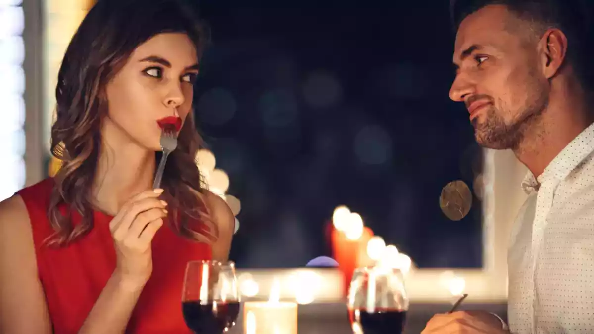 Misstag vid middagsbordet som lönar sig i sängen: de livsmedel som kan sabotera din sexlust på kort och lång sikt.