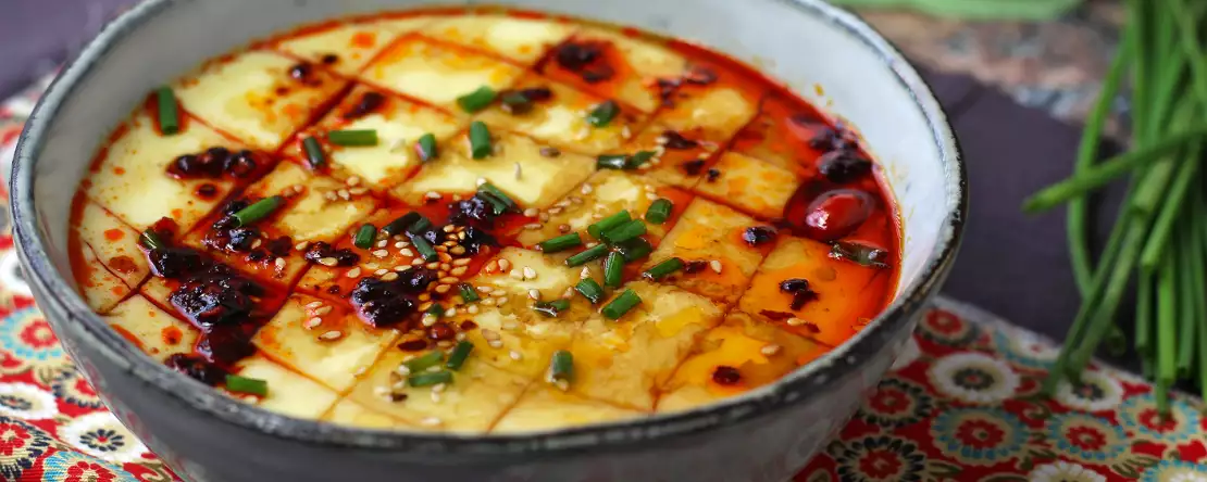 13 asiatiska recept som du kan prova hemma med smarta matlagningsknep