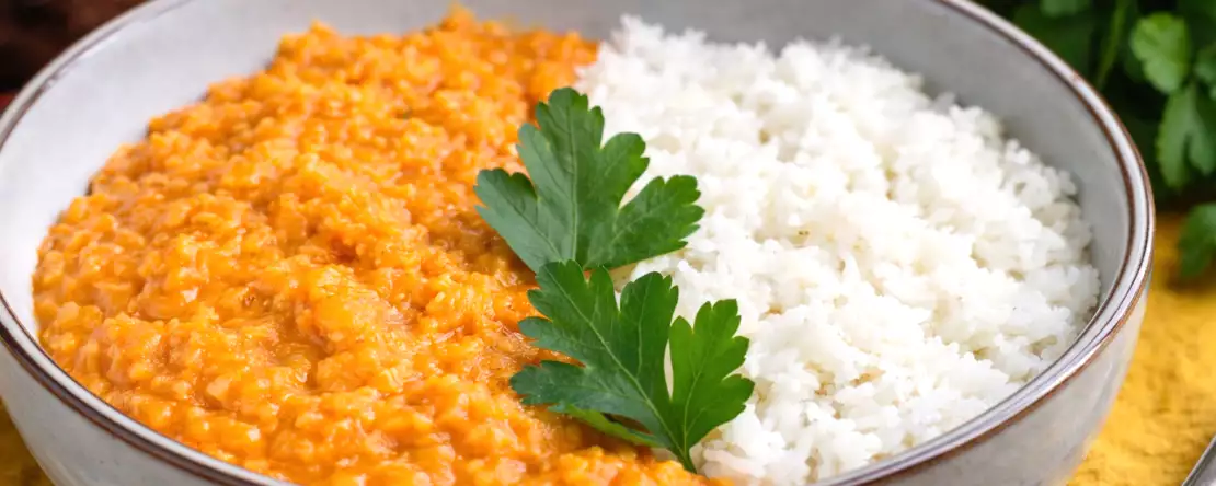 Röda linser: hur man tillagar dem och 5 recept för att få ut mesta möjliga av dem