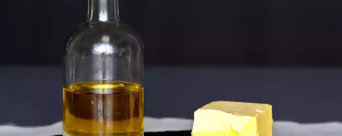 Smör eller olja: Vad ska man välja när man lagar mat?