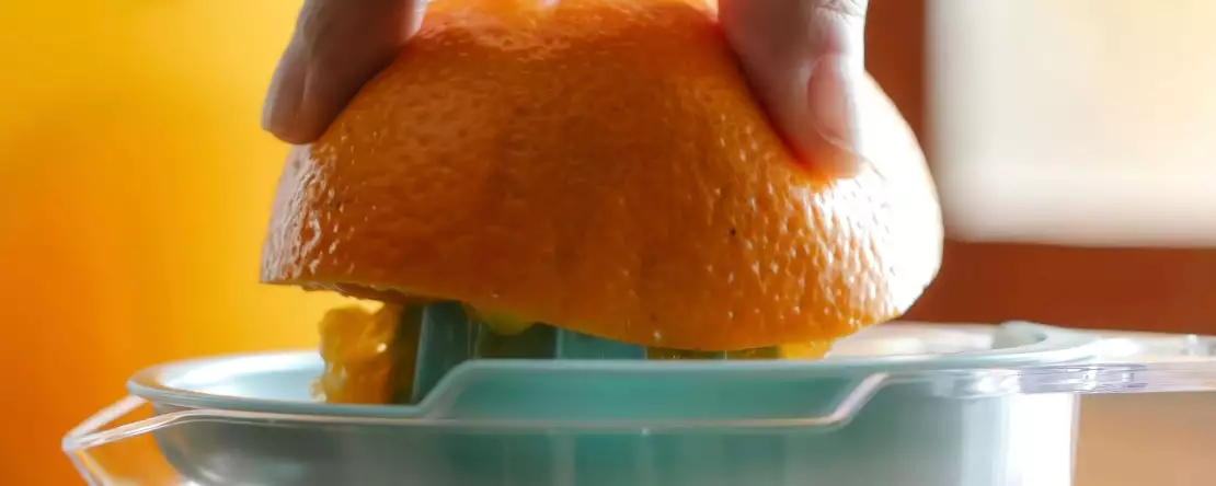 Gör apelsinjuice dig verkligen fet? Vad du behöver veta innan du förbjuder den från din frukost