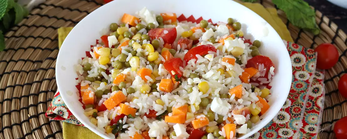 Gör sallader med rester: 17 recept för att förvandla det som finns kvar i kylen till otroliga rätter