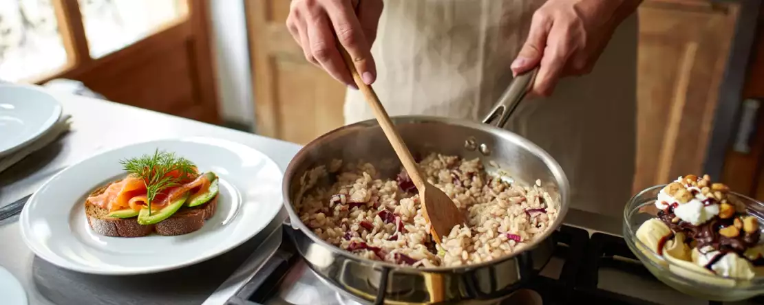 Dagens meny, 26 april: en smakfull resa med lax, risotto och banana split