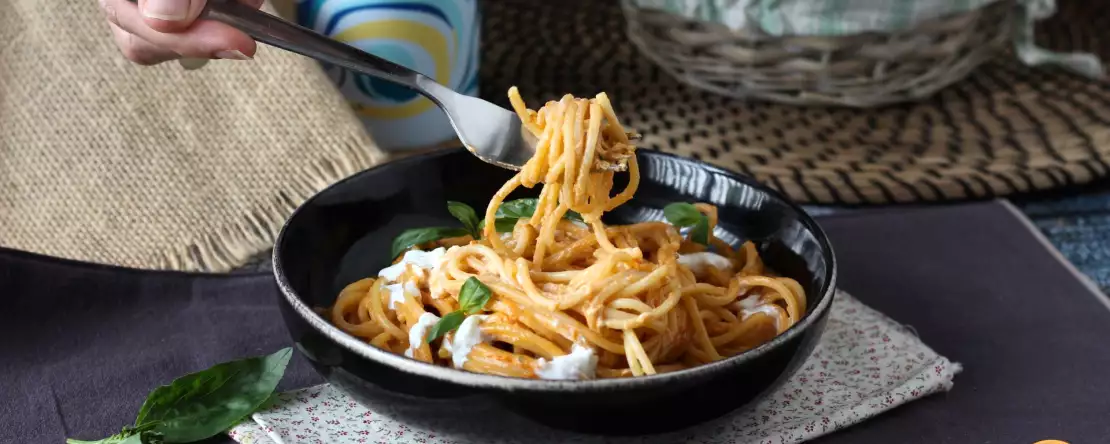 8 recept på förrätter med burrata, stracciatella och mozzarella som gör varje lunch riktigt god