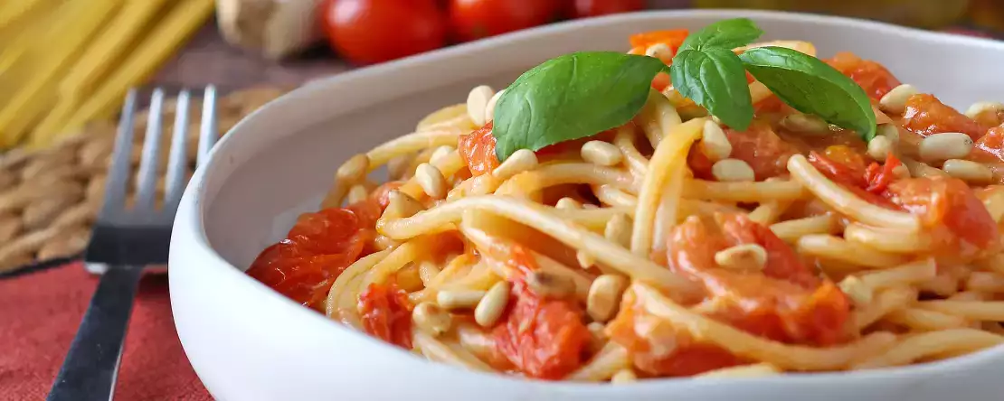 Har du små tomater i kylen men inga idéer? 24 smarta, fräscha och oemotståndliga recept för att rädda dem direkt!