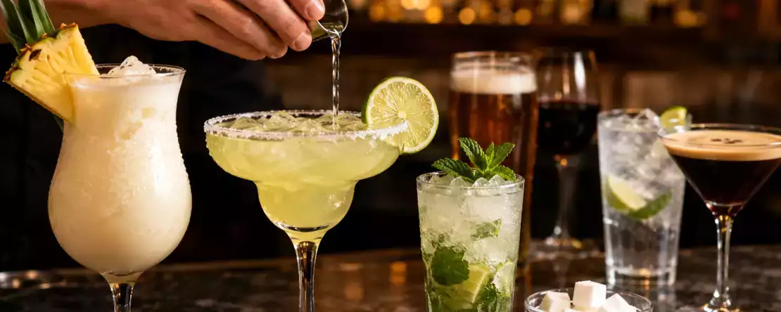Du underskattar din drink: här avslöjas de dolda kalorierna i 10 populära bardrinkar