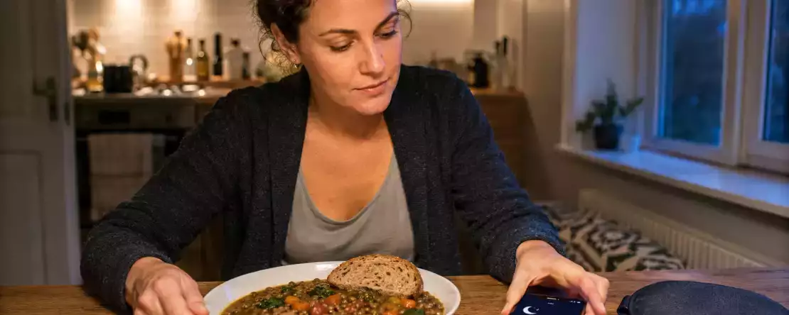 Kan man sova bättre om man äter mer kostfiber? Vad forskningen kan och inte kan visa