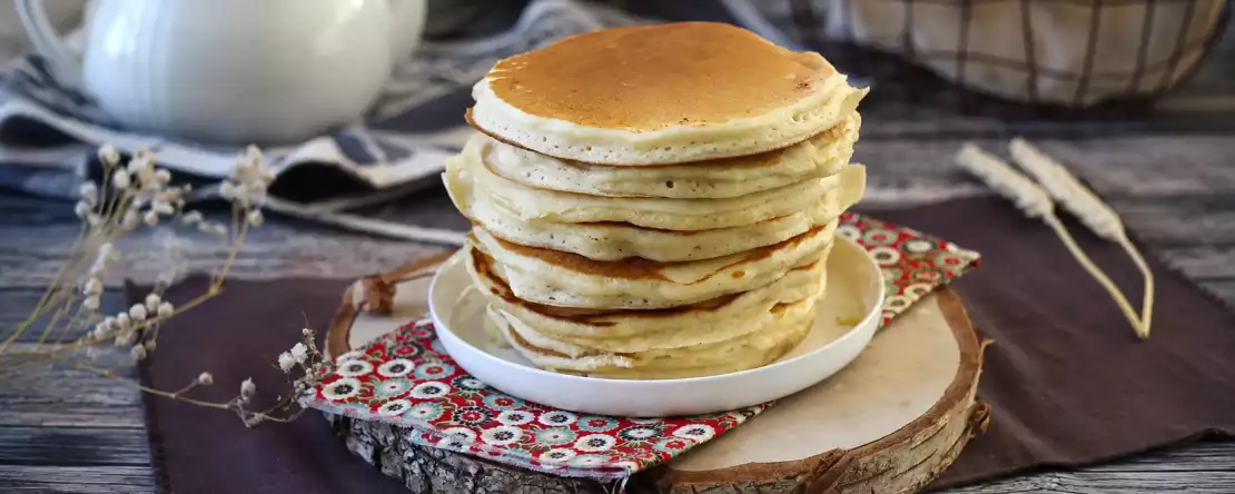 Provsmakar du pannkakssmeten innan du steker pannkakorna? Här är risken som du kanske inte kände till