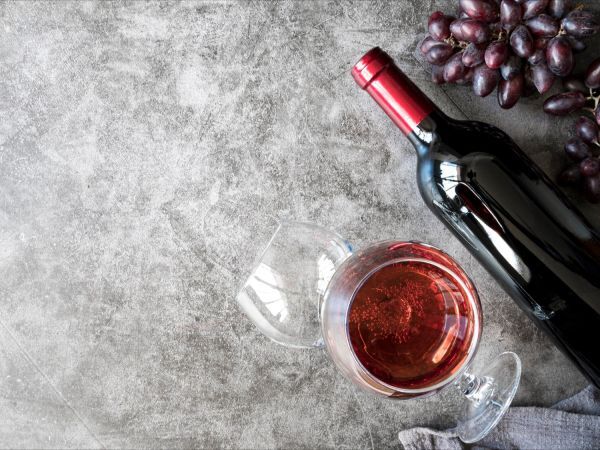 Föroreningar i våra glas: Europeiska viner förorenade med PFAS