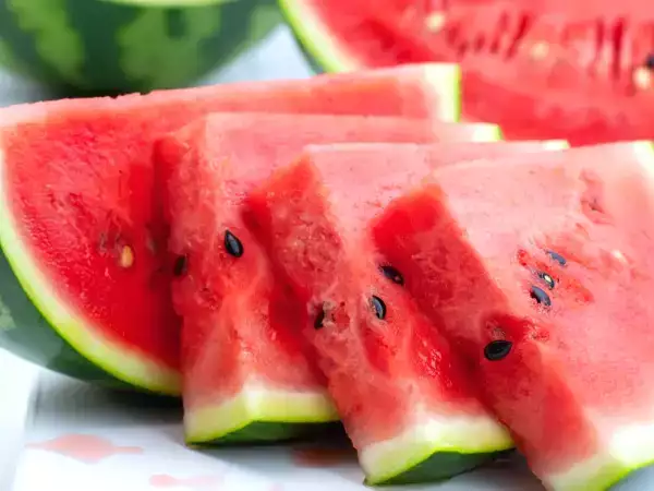 5 fräscha, fantastiska idéer som inte behöver tillagas med sommarens mest återfuktande frukt