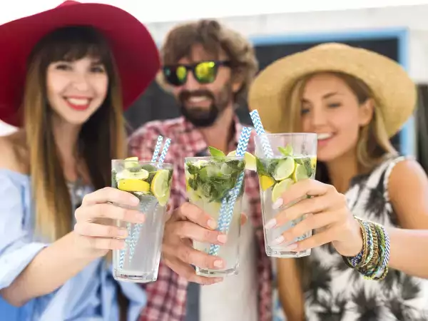 Cocktails runt om i världen: åtta sätt att skåla med en smak av plats