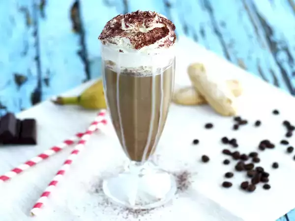 8 uppfriskande smoothies som räddar varje sommareftermiddag