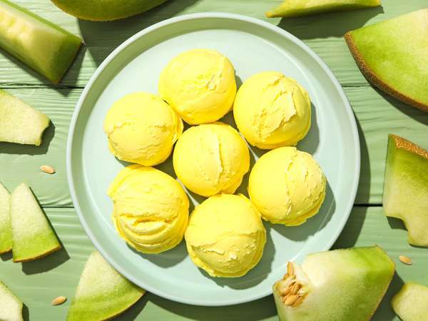 Detta frysta melondessert med tre ingredienser kommer att revolutionera dina varma dagar