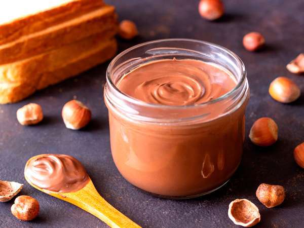 Denna hemgjorda grädde klar på 5 minuter imponerar alltid på gästerna