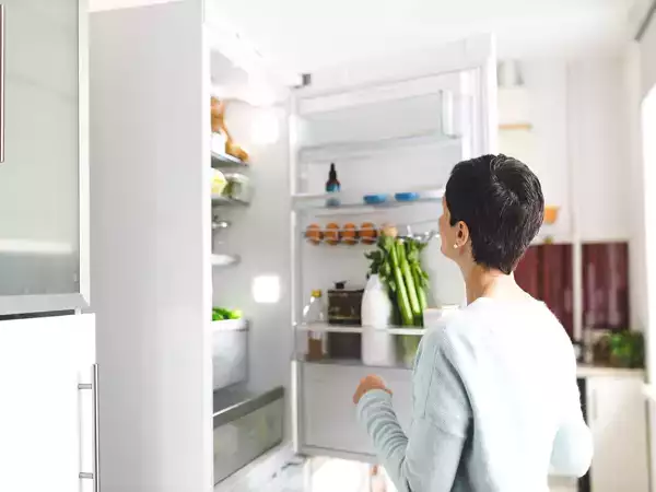 Dessa ingredienser hör inte hemma i din kylskåpsdörr