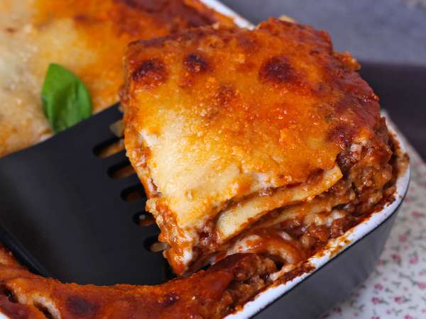 Dessa 8 rätter smakar ännu bättre nästa dag (och här är varför)