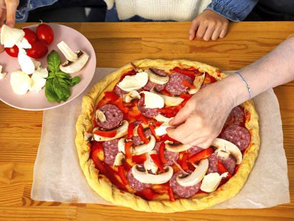 14 tips för att undvika att bli pank när du äter om du är universitetsstudent