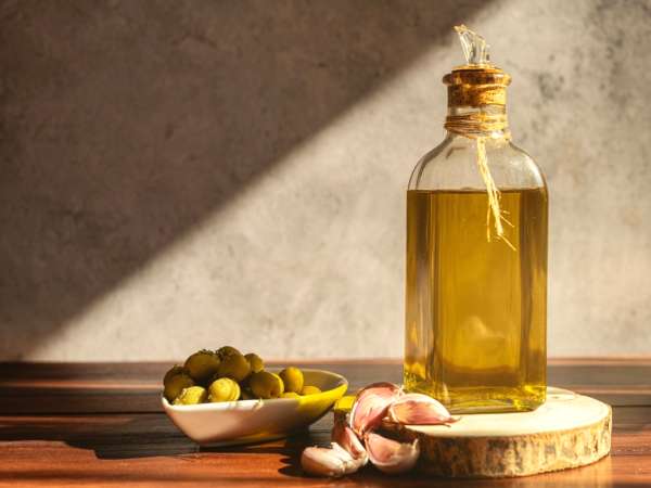 Olivolja: Det sämsta stället att förvara den, enligt experter, är det alla oftast använder