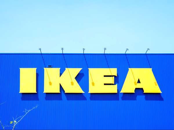 I små kök blir denna IKEA-skärbräda snabbt oumbärlig för att vinna värdefullt utrymme