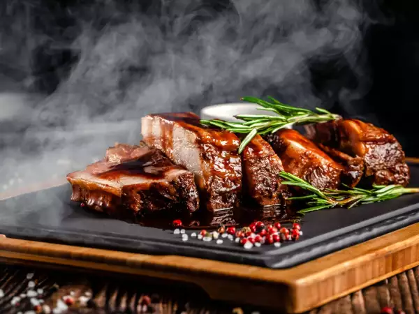 Denna okända kockteknik håller dina rätter varma och saftiga utan att torka ut dem