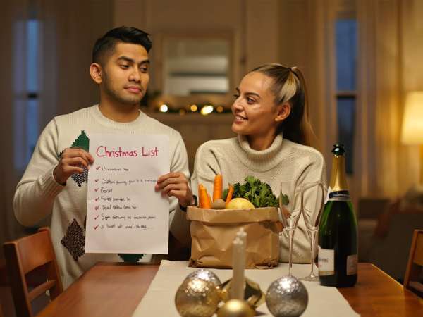 Allt du kan tänka på inför julmiddagen för att undvika stress (och spara tid och pengar)