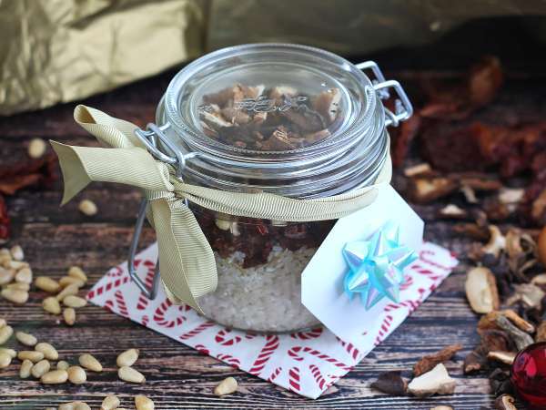 I jul kan du överraska alla med en gourmetgåva som du har gjort själv: det kostar lite, men är värt mycket