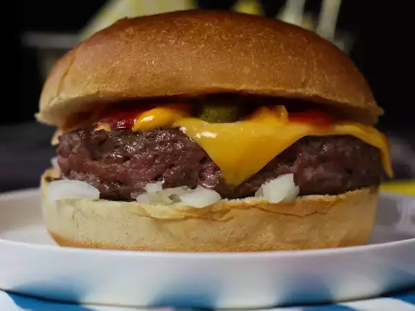 De 17 mest älskade amerikanska recepten (söta och salta): det bästa från det amerikanska köket att göra hemma