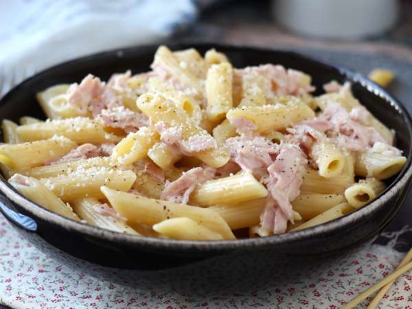 8 livräddande recept för studenter: vad ska man laga när skafferiet och kylskåpet är nästan tomt?